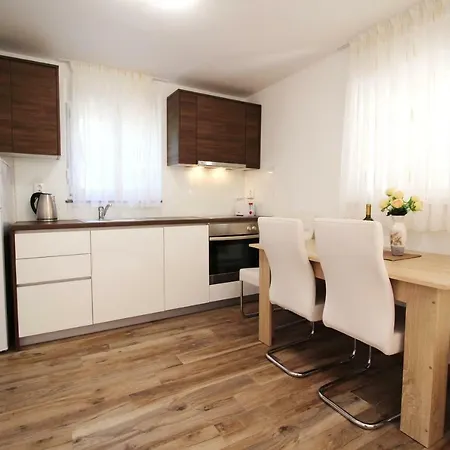 Buskulic * פטרצ'אנה